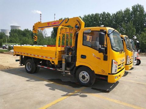 點(diǎn)擊查看詳細(xì)信息<br>標(biāo)題：3.2噸唐駿隨車吊 閱讀次數(shù)：1654