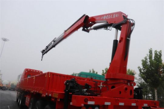 點擊查看詳細信息<br>標題：SQ5S3  5噸折疊臂 閱讀次數：3179
